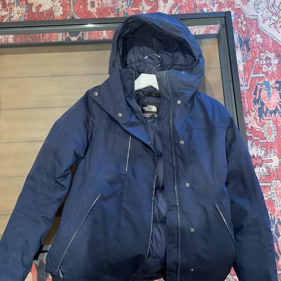 North face down jacket - Picture 2 of 2